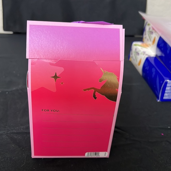 Bath and Body Works Gift Set - NWT - Picture 2 of 2